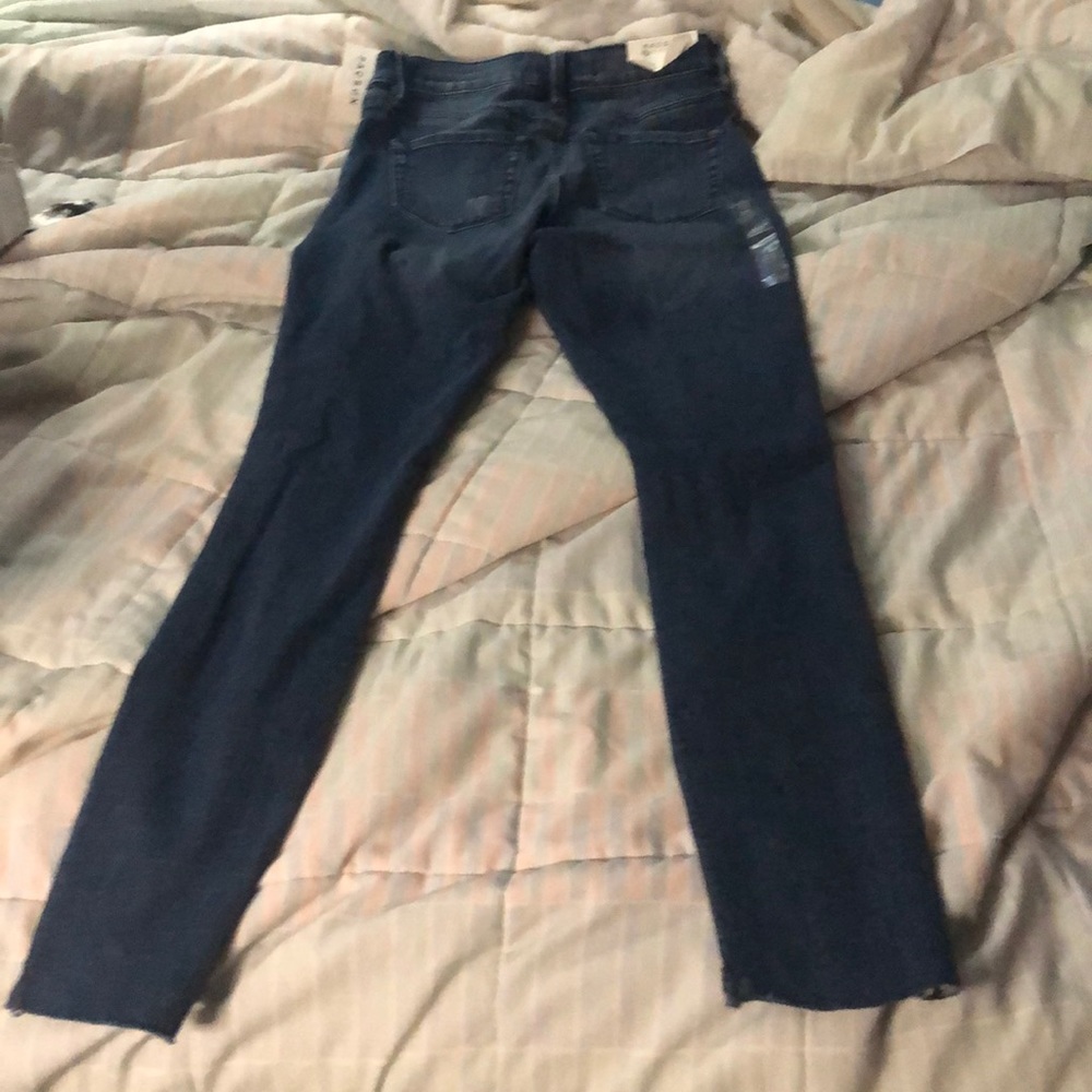 Jeans - Picture 2 of 4